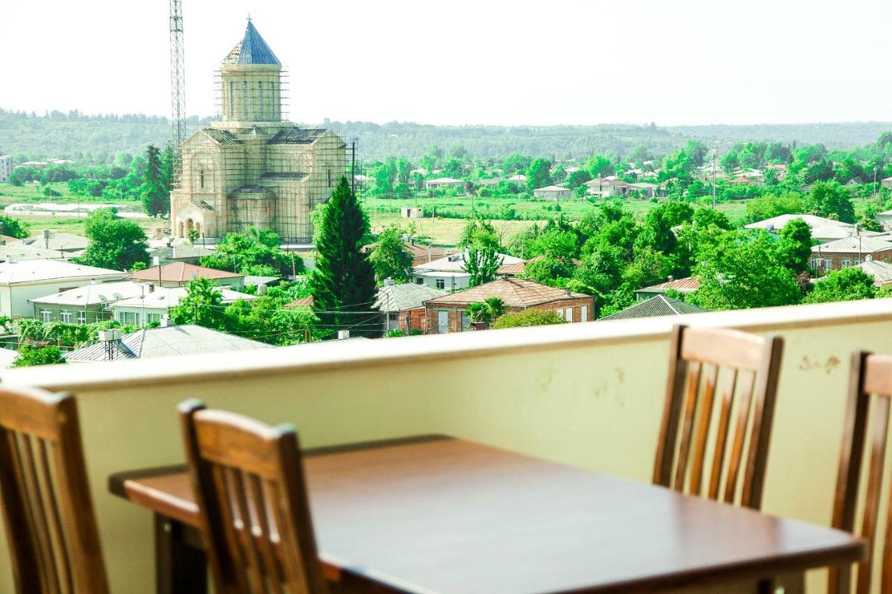 Hotel Grand Zugdidi Exteriör bild